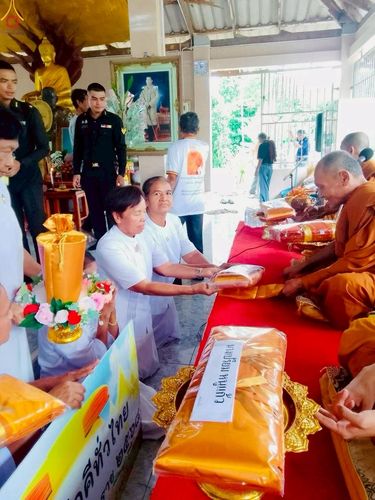 ภาพ No.272223:วันที่ 31 ตุลาคม พ.ศ. 2568 พิธีทอดกฐินสามัคคีทั่วไทย ณ วัดหลวงปู่อิ่มวิปัสนา อ.นาทวี จ.สงขลา โดยคณะศิษยานุศิษย์ บูชาธรรม 81 ปี หลวงพ่อธัมมชโย