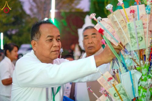 ภาพ No.206718:พิธีตักบาตรพระ 1,000 รูป ปืที่ 7 วันอาทิตย์ที่ 9 กุมภาพันธ์ พ.ศ. 2568 ณ วัดห้วยตองสัก อำเภอจอมทอง จังหวัดเชียงใหม่