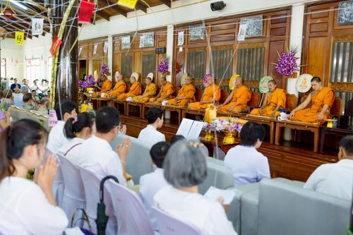 ภาพ No.258995:วันที่ 19 ตุลาคม พ.ศ. 2568 พิธีทอดกฐินสามัคคีทั่วไทย 30,000 วัด โดยคณะศิษยานุศิษย์ บูชาธรรม 81 ปี หลวงพ่อธัมมชโย วัดเกาะแรต อ.บางเลน จ.นครปฐม