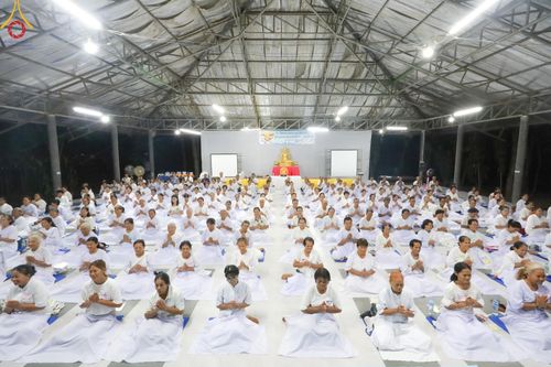 ภาพ No.154959:โครงการอุบาสกแก้ว อุบาสิกาแก้ว รุ่นที่ 2 ตัวแทนทอดกฐินสามัคคีทั่วไทย 30,000 วัด บูชาธรรม 80 ปี หลวงพ่อธัมมชโย จังหวัดบุรีรัมย์ ระหว่างวันที่ 13-15 กันยายน พ.ศ. 2567