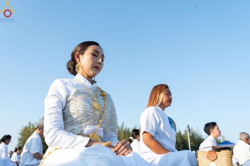 ภาพ No.174475:พิธีประดิษฐานดวงแก้วบรมเศรษฐี นาคีพ่นสมบัติใหญ่ ลานเอนกประสงค์พญานาค 4 ตระกูล วันที่ 15 พฤศจิกายน พ.ศ. 2567 ณ พุทธอุทยานนานาชาติ จ.หนองคาย