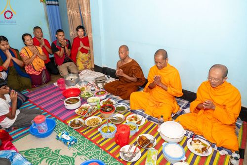 ภาพ No.98563:พิธีทอดกฐินสมทบวัดกัลยาณมิตรต่างประเทศ ณ วัดราชบัณนะวิหาร เมืองรังกามาติ ประเทศบังกลาเทศ วันศุกร์ที่ 24 พฤศจิกายน พ.ศ. 2566