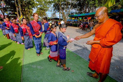 ภาพ No.268091:วันที่ 26 ตุลาคม พ.ศ. 2568 พิธีทอดกฐินสามัคคีทั่วไทย ณ วัดทุ่งสาย อ.ท่าตะเกียบ จ.ฉะเชิงเทรา โดยคณะศิษยานุศิษย์ บูชาธรรม 81 ปี หลวงพ่อธัมมชโย