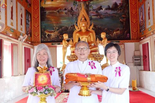 ภาพ No.269466:วันที่ 18 ตุลาคม พ.ศ. 2568 พิธีทอดกฐินสามัคคีทั่วไทย ณ วัดหนองยายบู่ อำเภอศรีราชา จังหวัดชลบุรี โดยคณะศิษยานุศิษย์ บูชาธรรม 81 ปี หลวงพ่อธัมมชโย