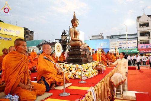 ภาพ No.210232:วันอาทิตย์ที่ 9 มีนาคม พ.ศ. 2568 พ่อเมืองโคราชจัดตักบาตรพระหมื่น ทำบุญเมือง 557 ปี