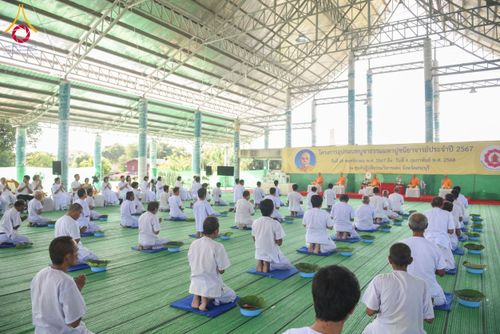 ภาพ No.180169:พิธีตัดปอยผมธรรมทายาท ณ ศูนย์ปฏิบัติธรรมวิหารแดง จ.สระบุรี โครงการบรรพชาอุปสมบท บูชาธรรมมหาปูชนียาจารย์ วันที่ 5 ธันวาคม พ.ศ. 2567