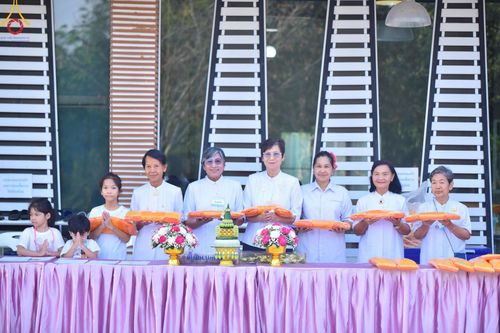 ภาพ No.133577:พิธีบรรพชาสามเณร ณ ศูนย์ปฏิบัติธรรมเขาคิชฌกูฏ จ.จันทบุรี วันที่ 4 เมษายน พ.ศ. 2567