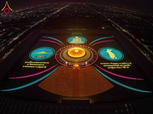 ภาพ No.307147:วันที่ 31 มกราคม พ.ศ. 2569  พิธีจุดประทีปธรรมถวายเป็นพุทธบูชา  และบูชาธรรมมหาปูชนียาจารย์ (ภาพชุดที่ 1) ณ วัดพระธรรมกาย ปทุมธานี ในโครงการธรรมยาตรา กตัญญูบูชา มหาปูชนียาจารย์ พระมงคลเทพมุนี(สด จนฺทสโร) พระผู้ปราบมาร อนุสรณ์สถาน 7 แห่ง ปีที่ 14