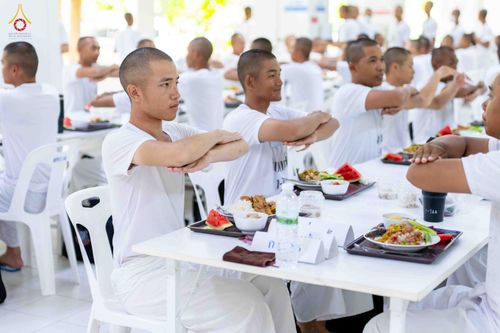 ภาพ No.340535:วันที่ 24-25 กรกฎาคม พ.ศ. 2569 โครงการพัฒนาคุณธรรม จริยธรรม สำหรับนักเรียนนายสิบตำรวจ (นสต.) รุ่นที่ 17 ศูนย์ฝึกอบรมตำรวจภูธรภาค 1 ได้จัดกิจกรรม WalkRally สวดมนต์นั่งสมาธิ และฟังธรรมจากพระอาจารย์ ณ ศูนย์ปฏิบัติธรรมเวิล์ดพีช วัลเล่ย์ (World Peace Valley) 