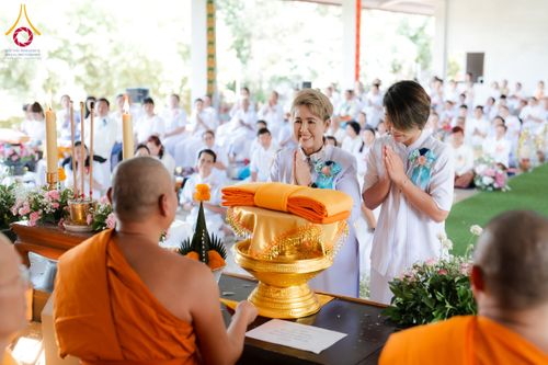 ภาพ No.165684:พิธีทอดกฐินศูนย์ปฏิบัติธรรมแก้วภูเรือ จ.เลย ในโครงการกฐินสามัคคีทั่วไทย 30,000 วัด บูชาธรรม 80 ปี หลวงพ่อธัมมชโย โดยคณะศิษยานุศิษย์วัดพระธรรมกาย วันที่ 20 ตุลาคม พ.ศ. 2567