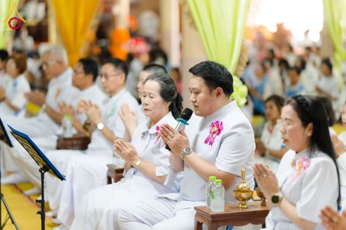 ภาพ No.196622:พิธีทอดผ้าป่าทำนุบำรุงศาสนสถาน ณ วัดไทยเจริญ ตำบลบางขุนกอง อำเภอบางกรวย จังหวัดนนทบุรี  ในโครงการธรรมยาตรา กตัญญูบูชา มหาปูชนียาจารย์ พระมงคลเทพมุนี(สด จนฺทสโร) พระผู้ปราบมาร อนุสรณ์สถาน 7 แห่ง ปีที่ 13 วันที่ 17 มกราคม พ.ศ. 2568