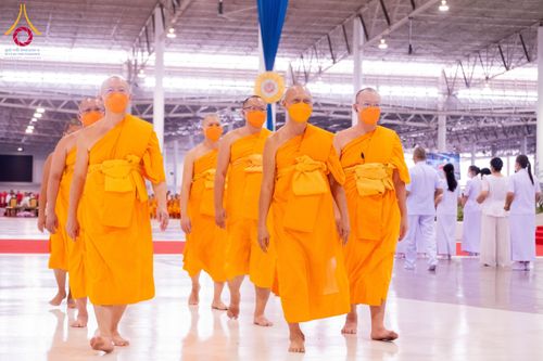 ภาพ No.127108:พิธีมอบใบประกาศเกียรติคุณองค์กรนานาชาติ และหน่วยงานที่ชักชวนคนร่วมโครงการนั่งสมาธิเพื่อสันติภาพโลกมากที่สุด วันอาทิตย์ที่ 1 มีนาคม พ.ศ. 2567 ณ สภาธรรมกายสากล วัดพระธรรมกาย