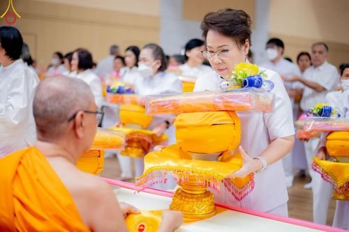 ภาพ No.212758:วันอาทิตย์ที่ 23 มีนาคม พ.ศ. 2568 พิธีร่วมบุญโครงการบรรพชาสามเณร 5,000 รูป ณ ห้องแก้วสารพัดนึก 2 วัดพระธรรมกาย