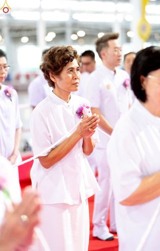 ภาพ No.247098:วันที่ 21 กันยายน พ.ศ. 2568 งานบุญวันอาทิตย์ พิธีจุดเทียนใจ ไฟนิรันด์ อนันตชัย ณ วัดพระธรรมกาย จ.ปทุมธานี