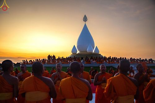 ภาพ No.211667:วันอาทิตย์ที่ 16 มีนาคม พ.ศ. 2568 พิธีอัญเชิญพระบรมสารีริกธาตุ ประดิษฐาน ณ ปทุมเจดีย์ ศูนย์อบรมเยาวชนปัตตานี