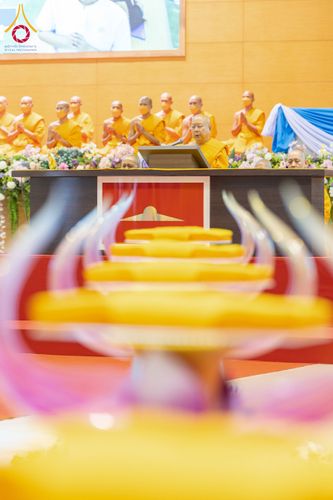 ภาพ No.134082:พิธีบูชาข้าวพระ  ในวันอาทิตย์ต้นเดือนที่ 7 เมษายน พ.ศ. 2567 ณ วัดพระธรรมกาย จ.ปทุมธานี
