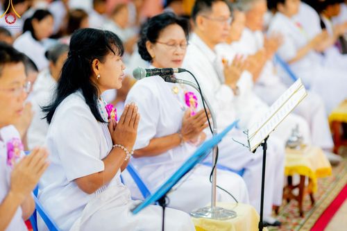 ภาพ No.195239:พิธีทอดผ้าป่าทำนุบำรุงศาสนสถาน ณ วัดพรสวรรค์ ต.หนองบ่อ อ.สองพี่น้อง จ.สุพรรณบุรี ในโครงการธรรมยาตรา กตัญญูบูชา มหาปูชนียาจารย์ พระมงคลเทพมุนี(สด จนฺทสโร) พระผู้ปราบมาร อนุสรณ์สถาน 7 แห่ง ปีที่ 13 วันที่ 13 มกราคม พ.ศ. 2568