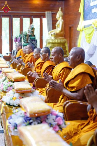 ภาพ No.200062:พิธีทอดผ้าป่าทำนุบำรุงศาสนสถาน ณ วัดบางไผ่นารถ ตำบลบางไทรป่า อำเภอบางเลน จังหวัดนครปฐม ในโครงการธรรมยาตรา กตัญญูบูชา มหาปูชนียาจารย์ พระมงคลเทพมุนี(สด จนฺทสโร) พระผู้ปราบมาร อนุสรณ์สถาน 7 แห่ง ปีที่ 13 วันที่ 22 มกราคม พ.ศ. 2568