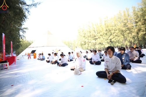 ภาพ No.106998:V.3 ตั้งใจ การเตรียมงาน เก็บงาน การรับบุญของเจ้าหน้าที่หน่วยงานต่างๆ เพื่อโครงการธรรมยาตรา กตัญญูบูชามหาปูชนียาจารย์ พระมงคลเทพมุนี (สด จนฺทสโร) พระผู้ปราบมาร อนุสรณ์สถาน 7 แห่ง ปีที่ 12 ระหว่างวันที่ 2 - 31 มกราคม พ.ศ. 2567