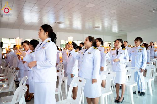 ภาพ No.237768:พิธีถวายเครื่องราชสักการะและวางพานพุ่ม และพิธีจุดเทียนถวายพระพรชัยมงคล เนื่องในโอกาสวันเฉลิมพระชนมพรรษา สมเด็จพระนางเจ้าสิริกิติ์ พระบรมราชินีนาถ พระบรมราชชนนีพันปีหลวง วันอังคารที่ 12 สิงหาคม พ.ศ. 2568  ณ อาคารปลูกศรัทธา 2 วัดพระธรรมกาย