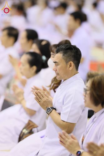 ภาพ No.209576:วันอาทิตย์ที่ 2 มีนาคม พ.ศ. 2568 พิธีบูชาข้าวพระ ณ สภาธรรมกายสากล วัดพระธรรมกาย