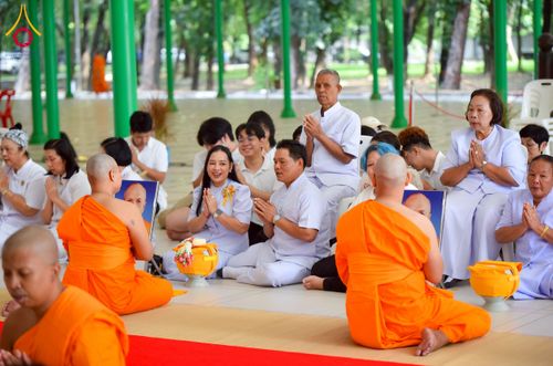 ภาพ No.244823:วันเสาร์ที่ 6 กันยายน พ.ศ. 2568 พิธีถวายบาตร บรรพชา อุปสมบทของนาคธรรมทายาท โครงการอุปสมบทหมู่บูชาธรรมครบรอบ 108 ปี  วันครูผู้ค้นพบวิชชาธรรมกาย ณ โบสถ์พระไตรปิฎก วัดพระธรรมกาย