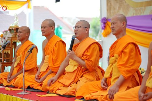 ภาพ No.94712:พิธีทอดกฐินสามัคคี สร้างกุฏิสงฆ์หลังแรก ณ ศูนย์ปฏิบัติธรรมและอบรมเยาวชนเมืองยะลา (ถนนเวฬุวัน ซอยเศรษฐี) วันที่ 15 พฤศจิกายน พ.ศ. 2566