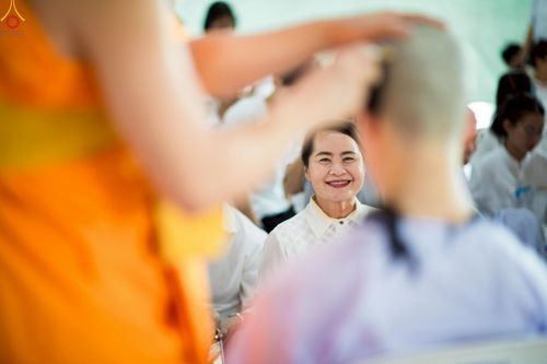 ภาพ No.228662:วันอังคารที่ 10 มิถุนายน พ.ศ. 2568 (วันพระ ขึ้น 15 ค่ำ เดือน 7) พิธีบุพเปตพลี ครั้งที่ 165 อุทิศบุญแด่หมู่ญาติที่ล่วงลับไปแล้ว และสืบทอดอายุพระพุทธศาสนา ณ หอฉันคุณยายอาจารย์ฯ วัดพระธรรมกาย