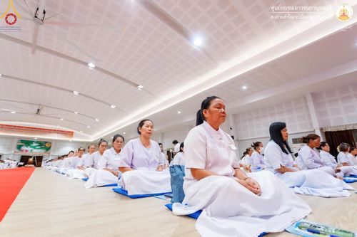 ภาพ No.152116:โครงการอบรมอุบาสก อุบาสิกาแก้ว ตัวแทนทอดกฐิน 30,000 วัด ทั่วไทย ระหว่างวันที่ 6-8 กันยายน พ.ศ. 2567 ณ ศูนย์อบรมเยาวชนกาญจนบุรี