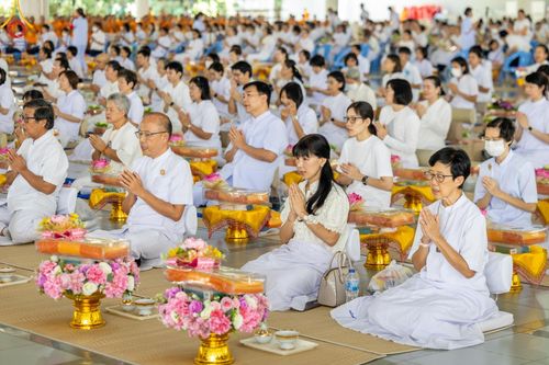 ภาพ No.157706:พิธีถวายภัตตาหารเมนูสวรรค์ ในพรรษาแห่งการเข้าถึงธรรม วันเสาร์ที่ 28 กันยายน พ.ศ. 2567 ณ หอฉันคุณยายอาจารย์ฯ วัดพระธรรมกาย