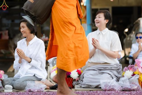 ภาพ No.116660:พิธีต้อนรับพระธรรมยาตรา ปีที่ 12 ณ อนุสรณ์สถานบางปลา จ.นครปฐม วันที่ 21 มกราคม พ.ศ. 2567
