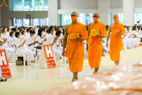 ภาพ No.88988:พิธีทอดผ้าป่าสมทบกฐินครั้งที่ 2 วันศุกร์ที่ 29 กันยายน พ.ศ. 2566 วันเพ็ญขึ้น 15 ค่ำ เดือน 10 ณ ห้องแก้วสารพัดนึก 1 วัดพระธรรมกาย