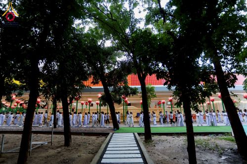 ภาพ No.244573:วันเสาร์ที่ 6 กันยายน พ.ศ. 2568 พิธีเวียนประทักษิณ และวันทาสีมาของนาคธรรมทายาท โครงการอุปสมบทหมู่บูชาธรรมครบรอบ 108 ปี วันครูผู้ค้นพบวิชชาธรรมกาย ณ โบสถ์พระไตรปิฎก วัดพระธรรมกาย