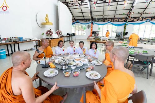 ภาพ No.142466:พิธีทอดผ้าป่า เพื่อสมทบทุนสร้างมหาวิหาร วันเสาร์ ที่ 22 มิถุนายน พ.ศ. 2567 ณ ศูนย์ปฏิบัติธรรมแก้วภูเรือ อ.ภูเรือ จ.เลย