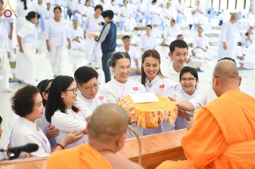 ภาพ No.153970:โครงการอบรมอุบาสก อุบาสิกาแก้ว รุ่นที่ 1 ตัวแทนทอดกฐินสามัคคีทั่วไทย 30,000 วัด บูชาธรรม 80 ปี หลวงพ่อธัมมชโย ระหว่างวันที่ 6-8 กันยายน พ.ศ. 2567 ณ ศูนย์ปฏิบัติธรรมสระบุรี อ.พระพุทธบาท จ.สระบุรี