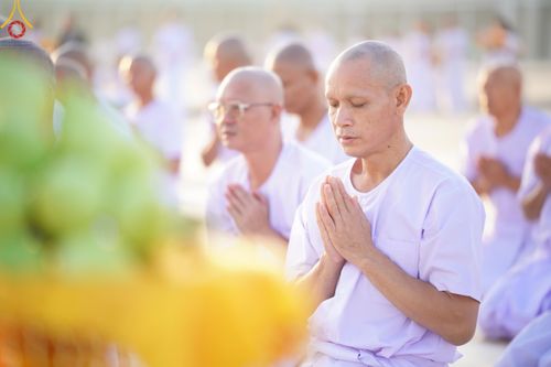 ภาพ No.180577:พิธีบรรพชาอุปสมบท โครงการอุปสมบทบูชาธรรมมหาปูชนียาจารย์ ประจำปีพุทธศักราช 2567 วันเสาร์ที่ 7 ธันวาคมพ.ศ. 2567 ณ วัดพระธรรมกาย จ.ปทุมธานี