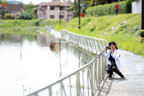 ภาพ No.239796:วันที่ 16-17 สิงหาคม พ.ศ. 2568 การปฏิบัติหน้าที่ของเจ้าหน้าที่ทุกสถานะ เพื่องานพิธีอัญเชิญรูปเหมือนพระมงคลเทพมุนี (สด จันทสโร) และพิธีกดปุ่มอัญเชิญรูปเหมือน พระมงคลเทพมุนี (สด จันทสโร) ณ มหาวิหารแก้วพระมงคลเทพมุนี ศูนย์ปฏิบัติธรรมแก้วเมืองเลย จ.เลย