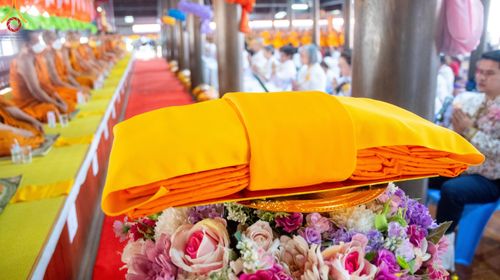 ภาพ No.192003:พิธีทอดผ้าป่าทำนุบำรุงศาสนสถาน ณ วัดสรรเพชญ ต.ยายชา อ.สามพราน จ.นครปฐม ในโครงการธรรมยาตรา กตัญญูบูชา มหาปูชนียาจารย์ พระมงคลเทพมุนี(สด จนฺทสโร) พระผู้ปราบมาร อนุสรณ์สถาน 7 แห่ง ปีที่ 13 วันที่ 9 มกราคม พ.ศ. 2568