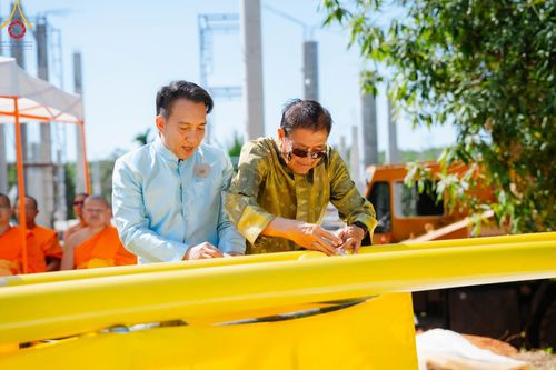 ภาพ No.95574:ปฐมกฐินศูนย์ปฏิบัติธรรมแก้วภูเรือ เพื่อสร้าง "มหาวิหาร" ณ ศูนย์ปฏิบัติธรรมแก้วภูเรือ อ.ภูเรือ จ.เลย วันเสาร์ที่ 18 พฤศจิกายน พ.ศ. 2566