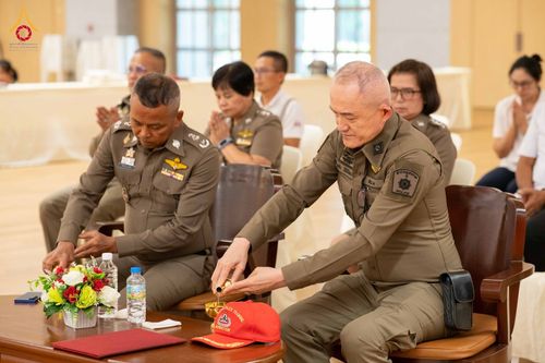 ภาพ No.351196:วันที่ 21 กันยายน พ.ศ. 2569 พิธีปิดโครงการบรรพชาพัฒนาคุณธรรม จริยธรรม  สำหรับนักเรียนนายสิบตำรวจ (นสต.) รุ่นที่ 16 ศูนย์ฝึกอบรมตำรวจภูธรภาค 1