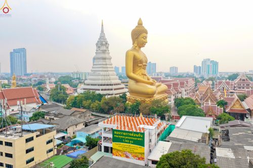 ภาพ No.299975:วันที่ 22 มกราคม พ.ศ.2569 พระธรรมยาตราปฏิบัติธรรม และถ่ายภาพหมู่ประวัติศาสตร์ ณ อาคารธรรมยาตรา กตัญญูบูชามหาปูชนียาจารย์  ตรงข้ามวัดปากน้ำภาษีเจริญ จ.กรุงเทพมหานคร ในโครงการธรรมยาตรา กตัญญูบูชา มหาปูชนียาจารย์ พระมงคลเทพมุนี(สด จนฺทสโร) พระผู้ปราบมาร อนุ