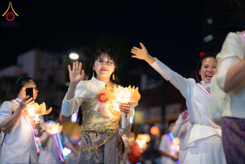 ภาพ No.328975:วันเสาร์ที่ 16 พฤษภาคม พ.ศ.2569 งานเทศกาลโคมวิสาขบูชานานาชาติ หรือ ยอนดึงฮเว  연등회 (Lotus Lantern Festival) ประจำปี 2569 ประเทศเกาหลีใต้