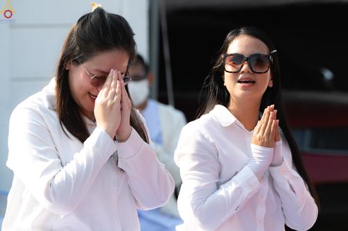 ภาพ No.299449:วันที่ 18 มกราคม พ.ศ. 2569 พิธีต้อนรับพระธรรมยาตรา ณ อนุสรณ์สถานลำดับที่ 5 สถานที่เผยแผ่วิชชาธรรมกายครั้งแรก อนุสรณ์สถานบางปลา วัดบางปลา อำเภอบางเลน จังหวัดนครปฐม ในโครงการธรรมยาตรา กตัญญูบูชา มหาปูชนียาจารย์ พระมงคลเทพมุนี(สด จนฺทสโร) พระผู้ปราบมาร อนุส