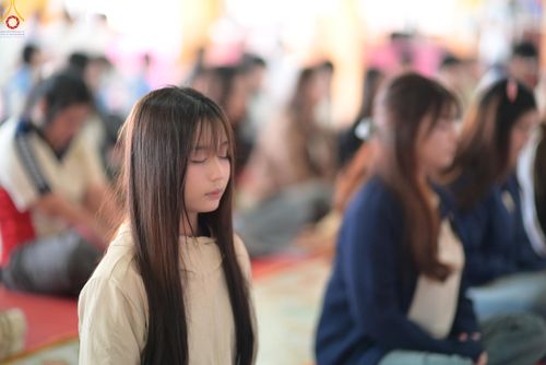 ภาพ No.291238:วันที่ 9 มกราคม พ.ศ. 2569 พิธีทอดผ้าป่าทำนุบำรุงศาสนสถาน ณ วัดนาราภิรมย์ อ.บางเลน จ.นครปฐม ในโครงการธรรมยาตรา กตัญญูบูชา มหาปูชนียาจารย์ พระมงคลเทพมุนี(สด จนฺทสโร) พระผู้ปราบมาร อนุสรณ์สถาน 7 แห่ง ปีที่ 14