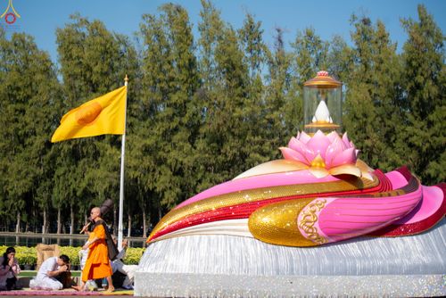 ภาพ No.286910:วันที่ 2 มกราคม พ.ศ.2569 พิธีต้อนรับพระธรรมยาตรา ครั้งที่ 1 (ภาพชุดที่ 2) ณ วัดพระธรรมกาย (วิหารหลวงปู่ - พระมหาธรรมกายเจดีย์)