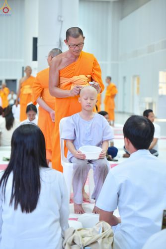ภาพ No.316900:วันเสาร์ที่ 28 มีนาคม พ.ศ.2569 พิธีปลงผมนาคธรรมทายาท โครงการสามเณรยุวธรรมทายาท รุ่นที่ 34 โครงการสามเณรมัชฌิมธรรมทายาท รุ่นที่ 30 ณ มหารัตนวิหารคด 13 วัดพระธรรมกาย