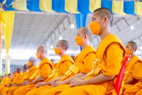 ภาพ No.123133:พระธรรมยาตรารับประกาศนียบัตร และพระของขวัญ ในวันอาทิตย์ต้นเดือนที่ 4 กุมภาพันธ์ พ.ศ.2567 ณ สภาธรรมกายสากล วัดพระธรรมกาย