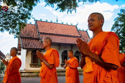 ภาพ No.181164:พิธีอุปสมบท ณ วัดพระเจ้าตนหลวง จังหวัดลำพูน ในโครงการอุปสมบทบูชาธรรมมหาปูชนียาจารย์ วันที่ 8 ธันวาคม พ.ศ. 2567
