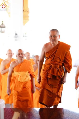 ภาพ No.124017:ผู้รักษาการแทนเจ้าอาวาสวัดมหาจุฬาลงกรณราชูทิศ เมตตาแต่งตั้งให้   “พระมหารณภพ โชติลาโภ” เจ้าอาวาสวัดพระธรรมกายลอนดอน ประเทศอังกฤษ ดำรงตำแหน่งฐานานุกรม ที่ “พระครูวินัยธร” ณ พระอุโบสถกลางน้ำ วัดมหาจุฬาลงกรณราชูทิศ