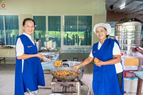 ภาพ No.233329:วันอาทิตย์ที่ 13 กรกฎาคม พ.ศ. 2568 พิธีทอดผ้าป่าสามัคคี "สร้างบ้านพักผู้ปฏิบัติธรรม" ณ ศูนย์ปฏิบัติธรรมจังหวัดระยอง(บ้านช่องลม)